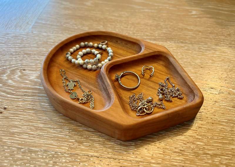 Jewelrytray made of cherry wood